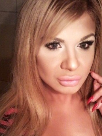 AlexandraTS London Escort, Pornstar, Massage, Verified Adult Service Provider, Companion in United Kingdom