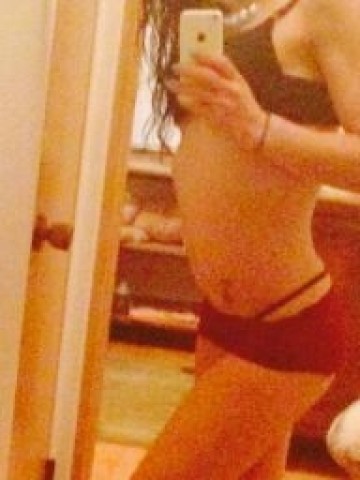 Lolaepetite Chicago, Illinois Escort, Pornstar, DUO, Couple, Verified Adult Service Provider, Companion in United States