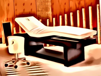 Pros and Cons of Massage Tables for Men Who Have Massage