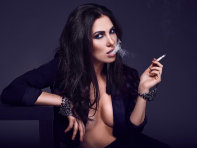 Escort meetings with smoking awareness