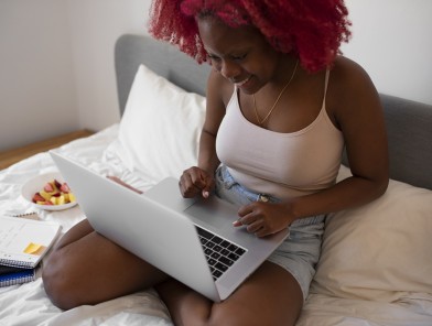 AI for escorts managing online profile