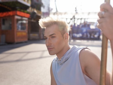 Non-binary escort offering authentic connection