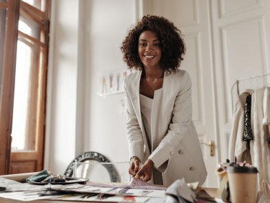 Part-time escort offering professional service