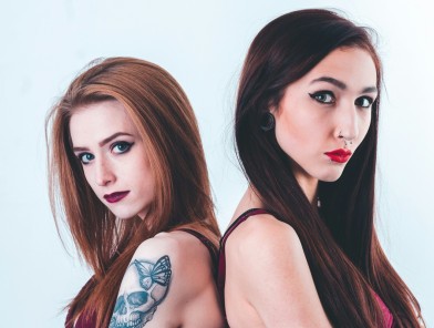 Two pornstar escorts meeting client