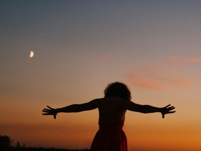 Burned out escort woman rebuilding her life.
