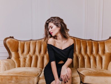 International escort world behind luxury