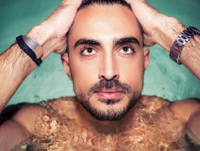 What women find irresistible in a male escort