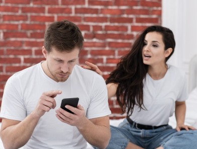 Men cheat on dream women illustration