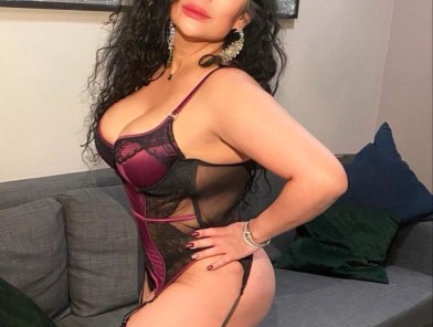 Bruna Satinni Class Busty Milf Bond Street London