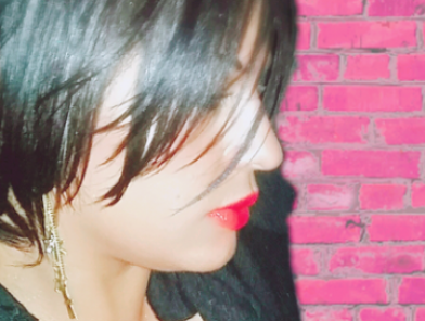 Interview cover photo of juicylipz, Portland escort