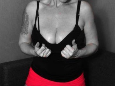 Interview cover photo of Vanessa Rae, Kalispell escort