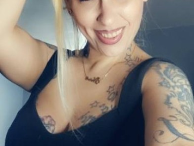 Interview cover photo of Wifeyizm, Tampa escort