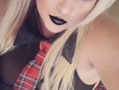 CandyCurves Knoxville, Tennessee Escort - Elite Escort Offering High-Class Companionship Services