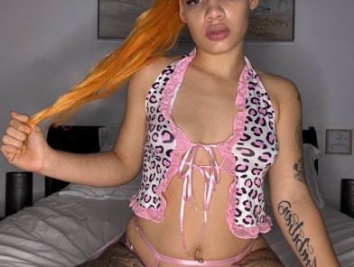 Mia moore69 Escort - Elite Escort Offering High-Class Companionship Services