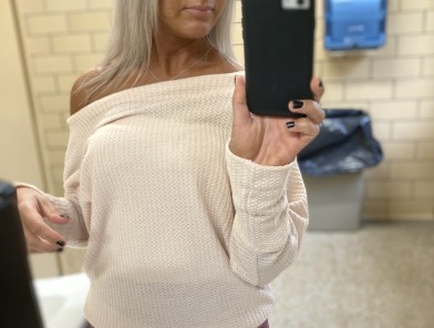 LyssyBee Buffalo, New York Escort - Elite Escort Offering High-Class Companionship Services